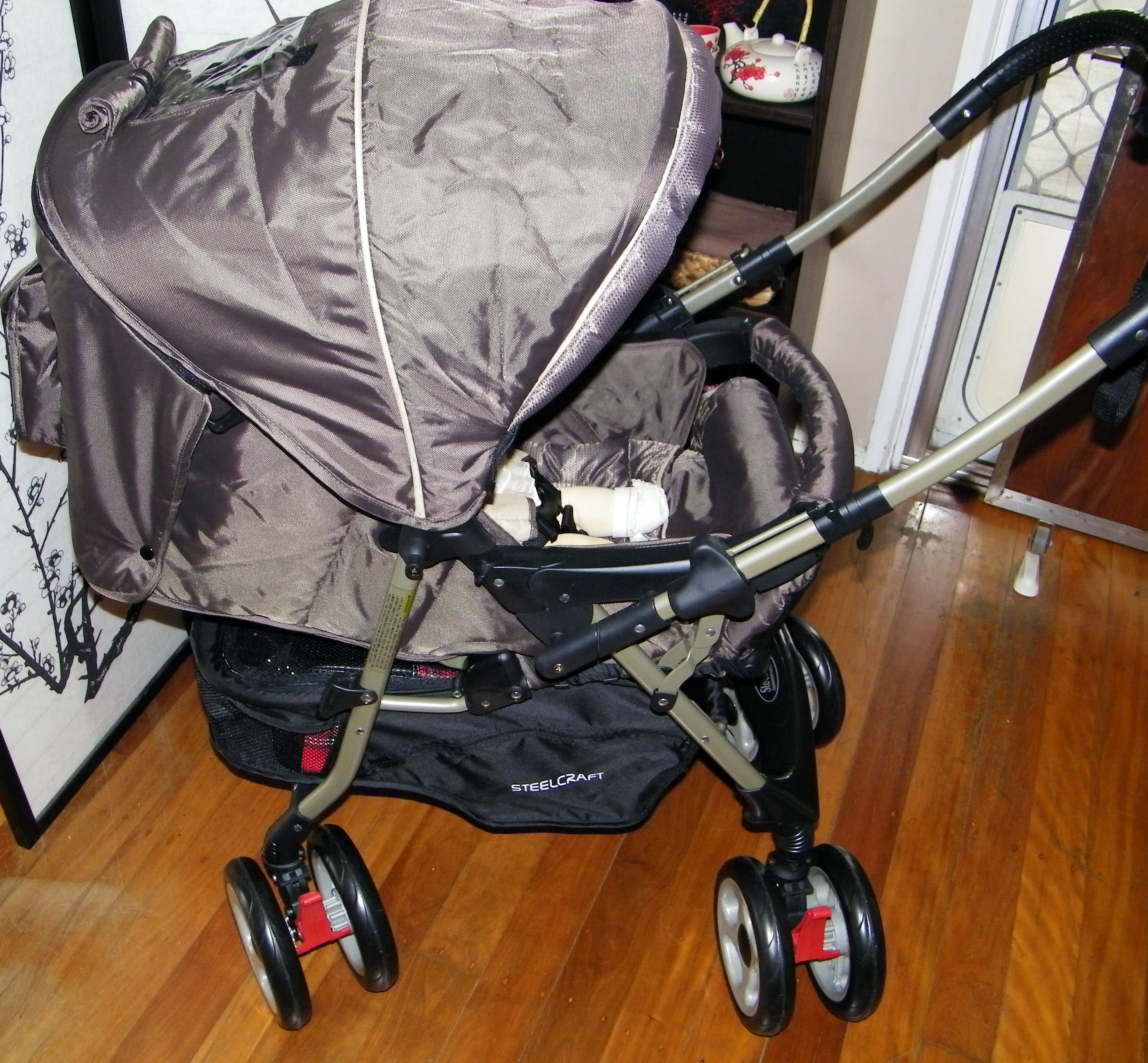 steelcraft reverse handle pram