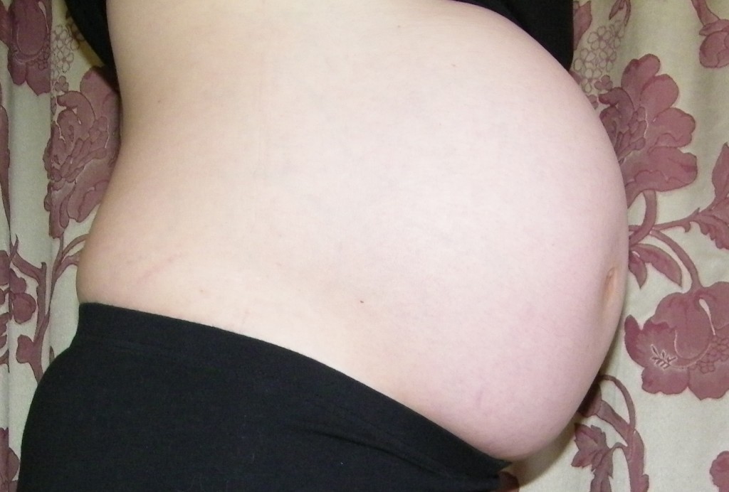 40 Week Baby Belly Photo